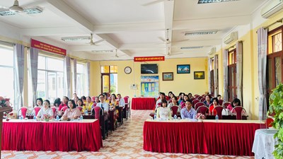 Trường Khiếm thính Hải Phòng tổ chức thành công Hội nghị cán bộ, viên chức người lao động năm học 2023-2024